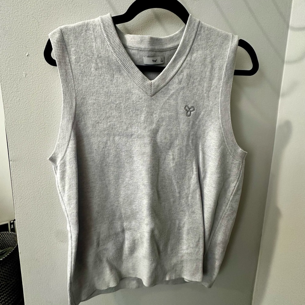 TNA Gray Sleeveless Sweater Vest